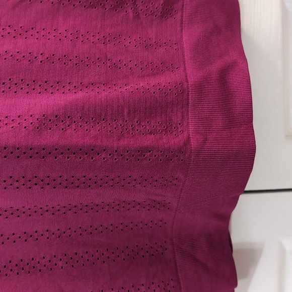 Lululemon long sleeve shirt - Picture 4 of 4